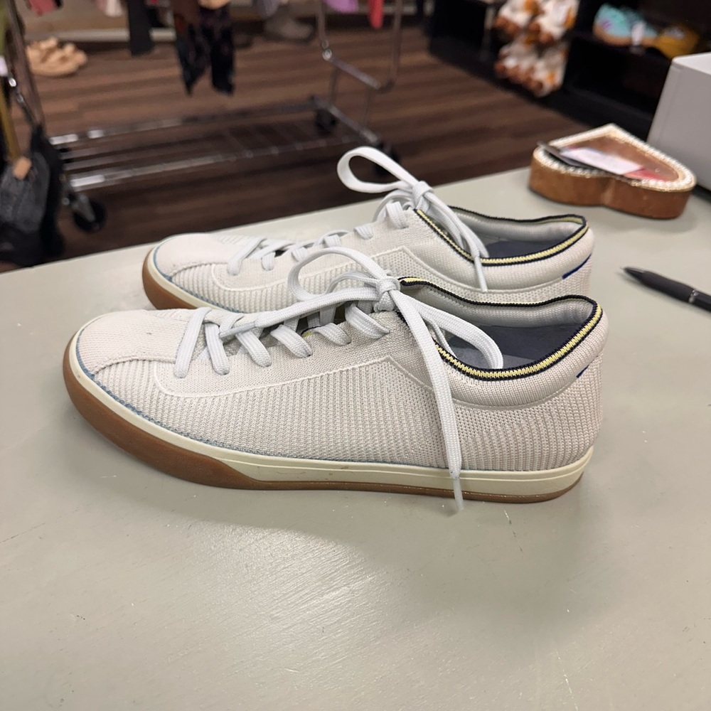 Rothy’s lace up sneaker womens size 9